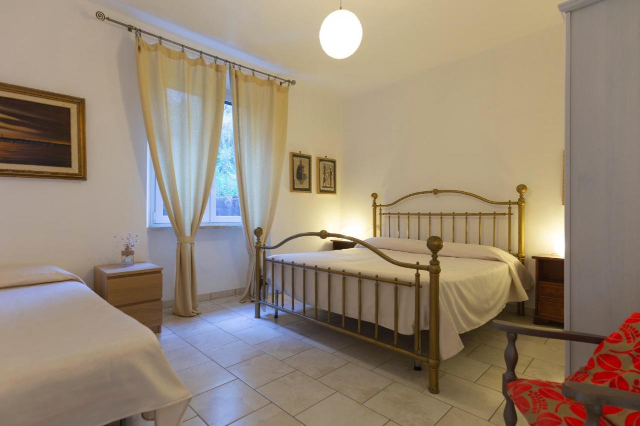 Appartamento Vista Mare Capoliveri Esterno foto
